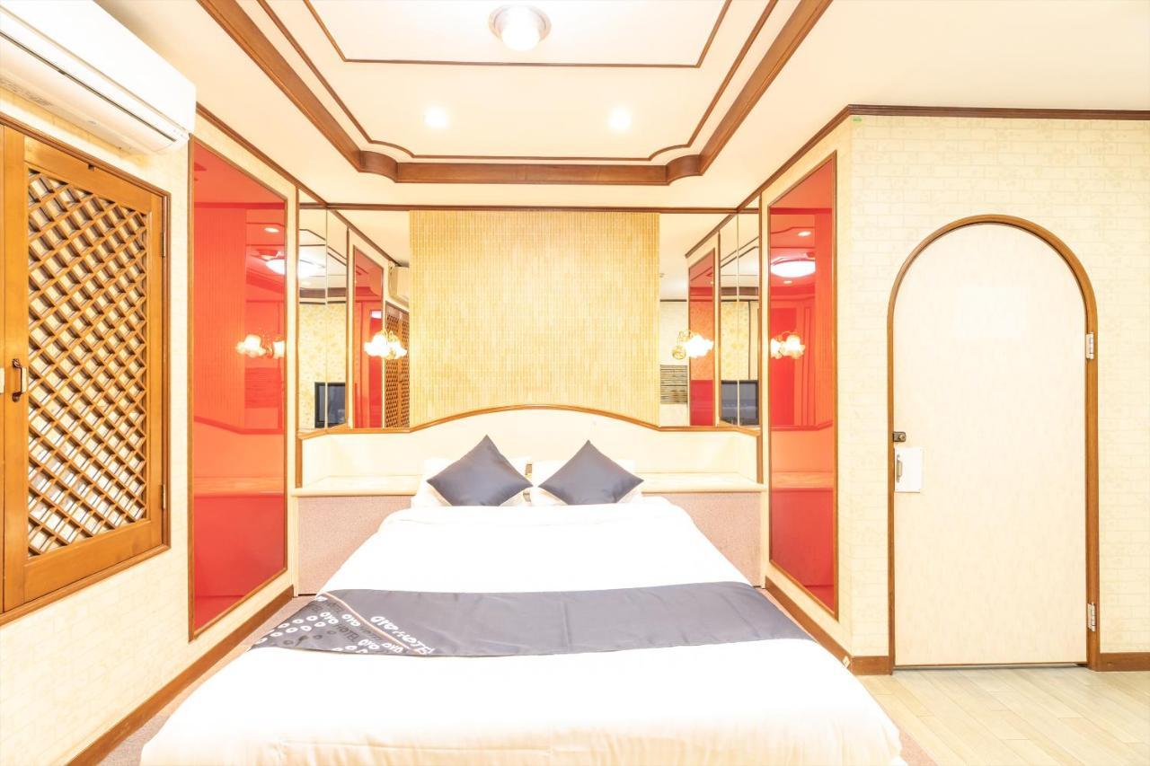 Oyo Hotel Tatsuyoshi Sennan Misakimachi Tannowa Zewnętrze zdjęcie